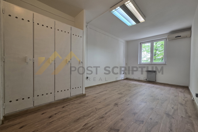 PLOKITE, UREDSKI PROSTOR, HOTEL DUJAM