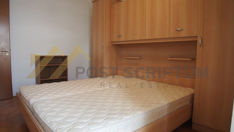 PAZDIGRAD, KOMFORAN JEDNOSOBAN, DUGOROČNO