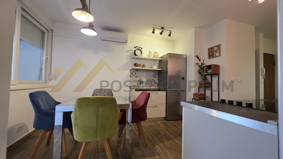 Apartment, 77 m2, For Rent, Split - Bačvice