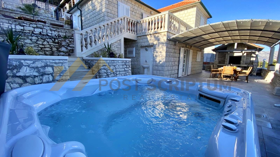 House, 85 m2, For Rent, Pučišća