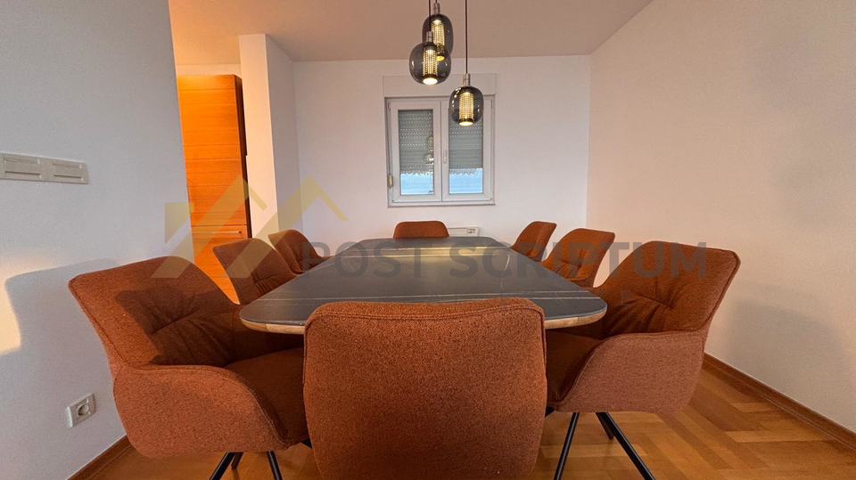 &Zcaron;NjAN&comma; ATRAKTIVAN PENTHOUSE DOSTUPAN DUGORO&Ccaron;NO