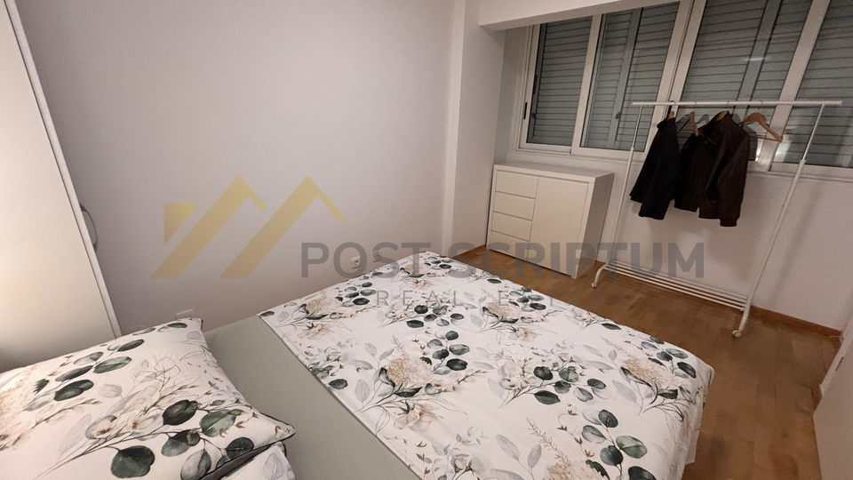 GRAD&comma; NOVOURE&Dstrok;EN JEDNOSOBAN&comma; DUGORO&Ccaron;AN NAJAM