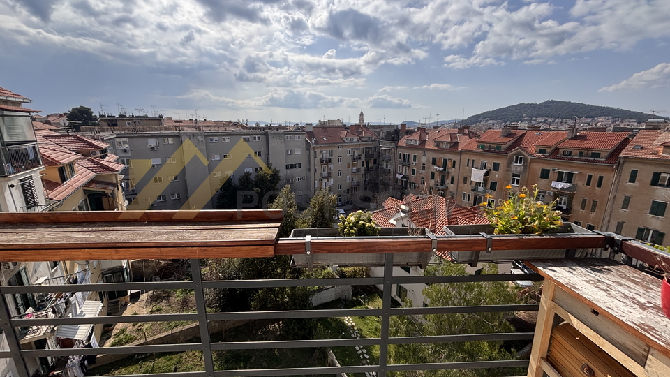 GRAD&comma; DUGORO&Ccaron;AN NAJAM&comma; CIJENA S UKLJU&Ccaron;ENIM RE&Zcaron;IJAMA