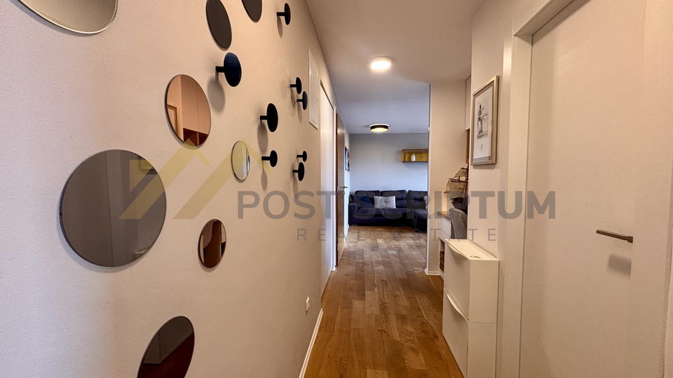 GRAD&comma; DUGORO&Ccaron;AN NAJAM&comma; CIJENA S UKLJU&Ccaron;ENIM RE&Zcaron;IJAMA