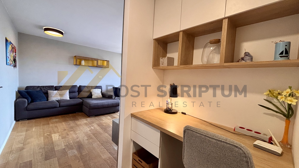 GRAD&comma; DUGORO&Ccaron;AN NAJAM&comma; CIJENA S UKLJU&Ccaron;ENIM RE&Zcaron;IJAMA