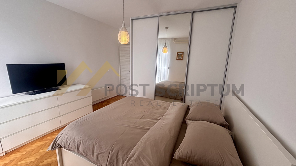 BLATINE&comma; PREDIVAN DVOSOBAN STAN&comma; DUGORO&Ccaron;AN NAJAM