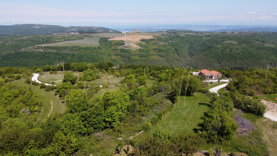 Kamena kuća sa panoramskim pogledom