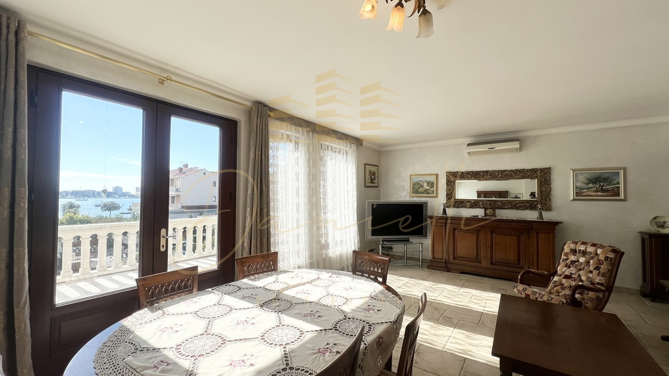 House, 400 m2, For Sale, Umag