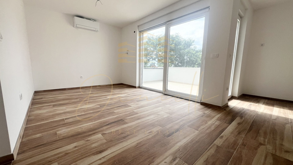 Neue Bau Wohnung Novigrad