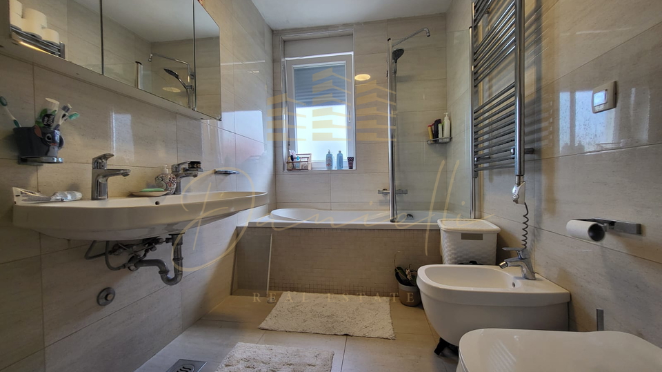 Wohnung, 90 m2, Verkauf, Novigrad