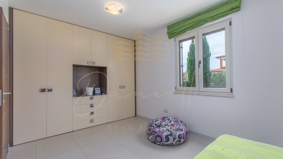 Casa, 230 m2, Vendita, Novigrad