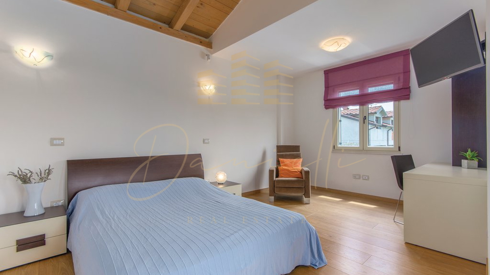 Casa, 230 m2, Vendita, Novigrad
