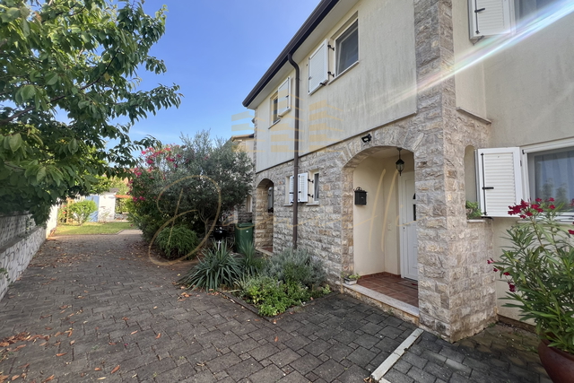 Haus, 100 m2, Verkauf, Novigrad