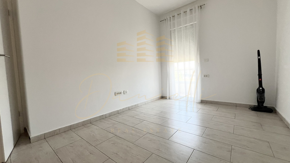 Apartment, 120 m2, For Sale, Novigrad