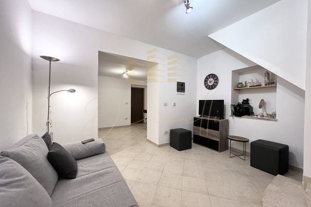 Stan, 30 m2, Prodaja, Novigrad