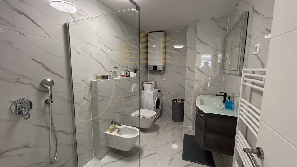 Apartment, 72 m2, For Sale, Novigrad