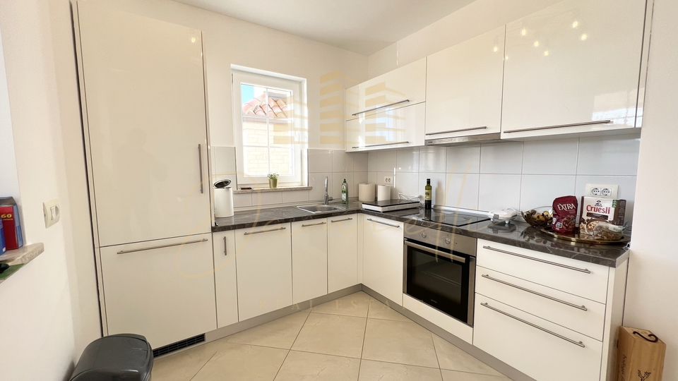 Casa&comma; 150 m2&comma; Vendita&comma; Umag - Lovre&ccaron;ica
