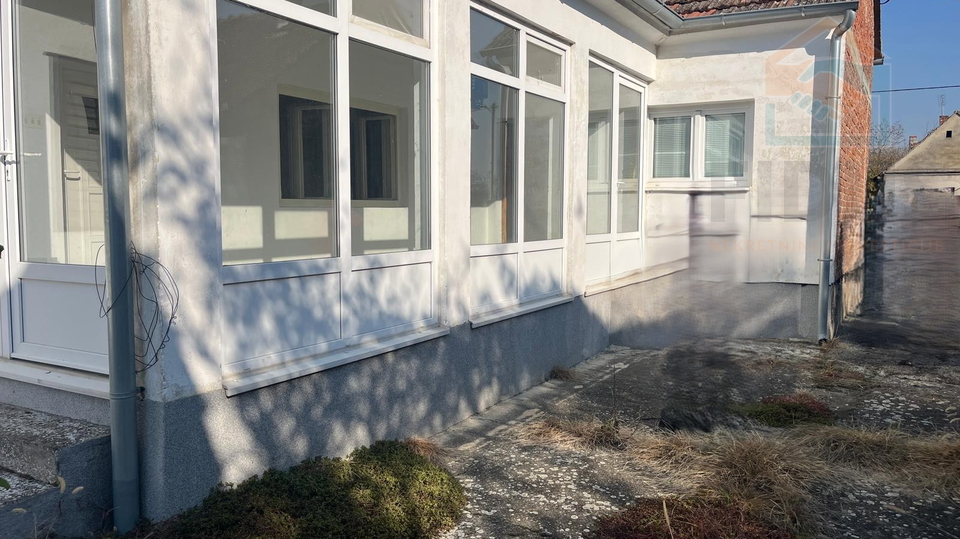 House&comma; 120 m2&comma; For Sale&comma; &Ccaron;akovci