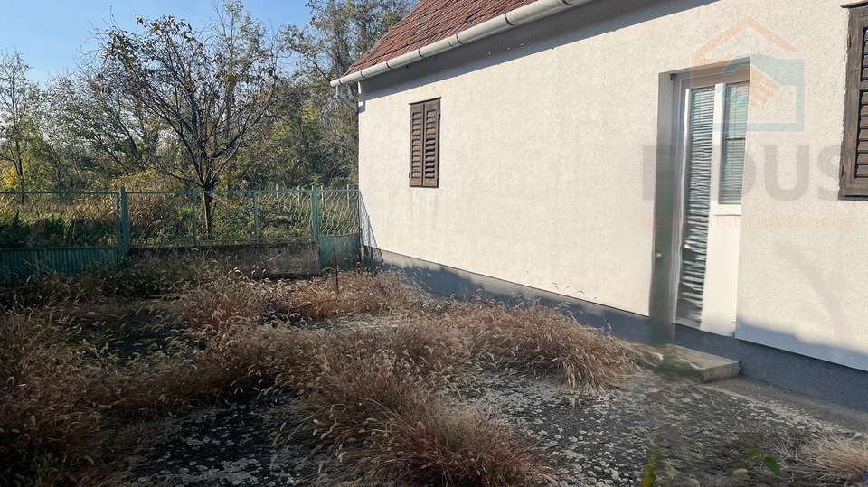 House&comma; 120 m2&comma; For Sale&comma; &Ccaron;akovci