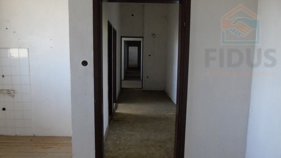 Uffici, 1468 m2, Vendita, Beli Manastir