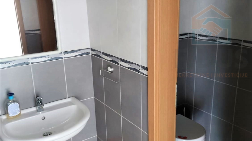 Commercial Property, 401 m2, For Rent, Osijek - Gornji grad