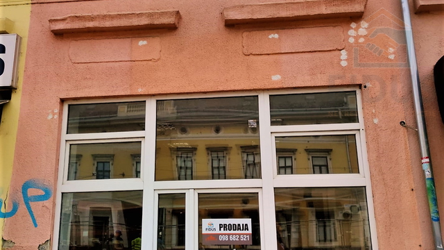 Geschäftsraum, 31 m2, Verkauf, Osijek - Gornji grad