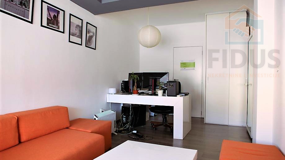 Uffici, 69 m2, Affitto, Osijek - Gornji grad