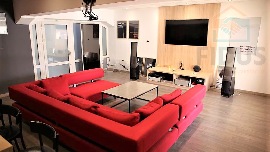 Commercial Property, 69 m2, For Sale, Osijek - Gornji grad