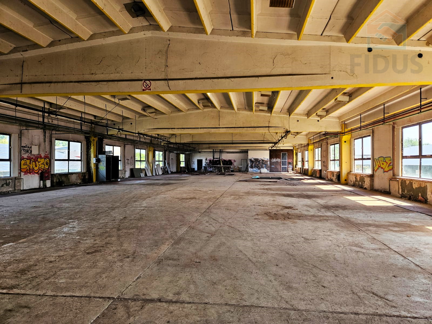 Poslovna hala - Valpovo