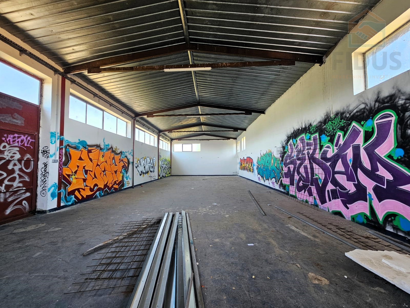 Poslovna hala - Valpovo