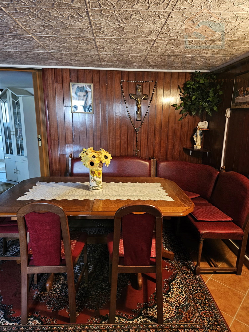 Obiteljska kuća s uređenom okućnicom - Josipovac