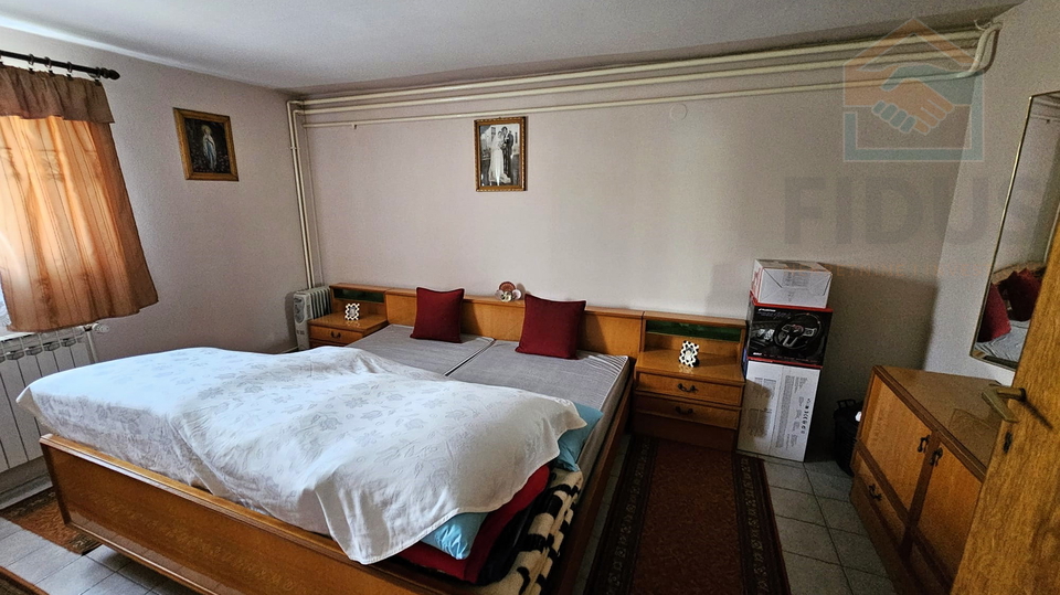 House, 210 m2, For Sale, Osijek - Josipovac