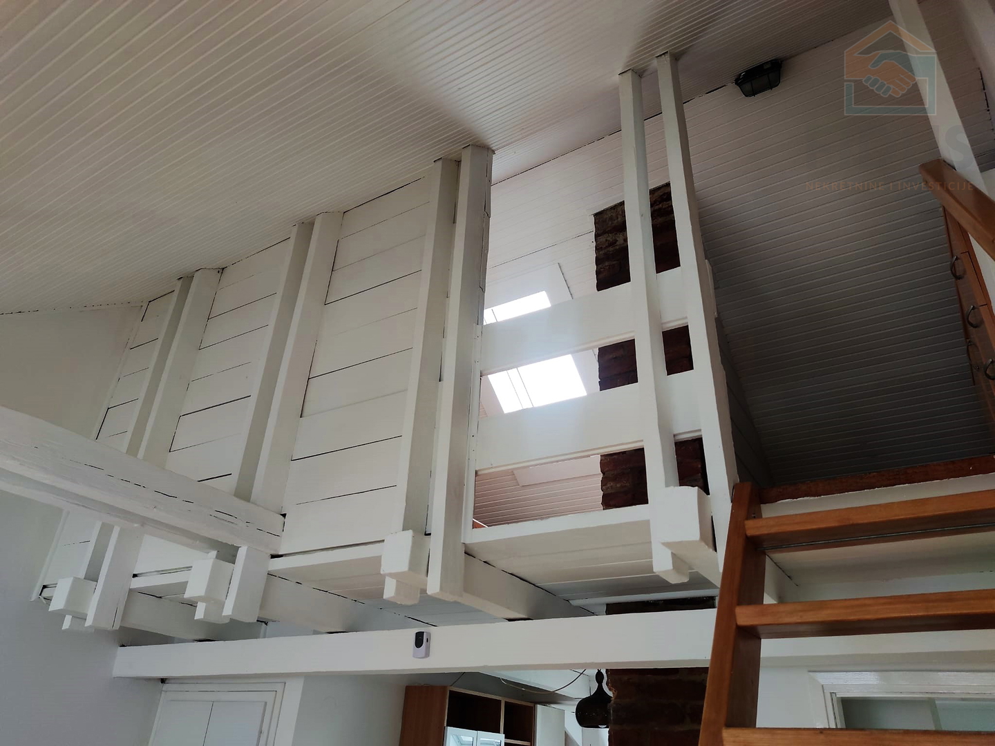 Trosoban stan - širi centar Osijeka