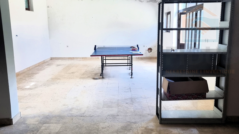 Uffici&comma; 120 m2&comma; Affitto&comma; Osijek - Retfala