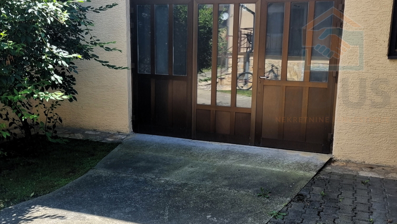Uffici&comma; 120 m2&comma; Affitto&comma; Osijek - Retfala
