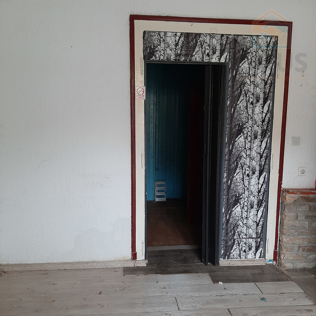 Kuća s lokalom u Vukovara, blizina centra