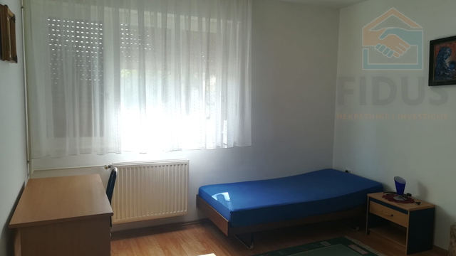 Appartamento, 69 m2, Affitto, Osijek - Novi grad