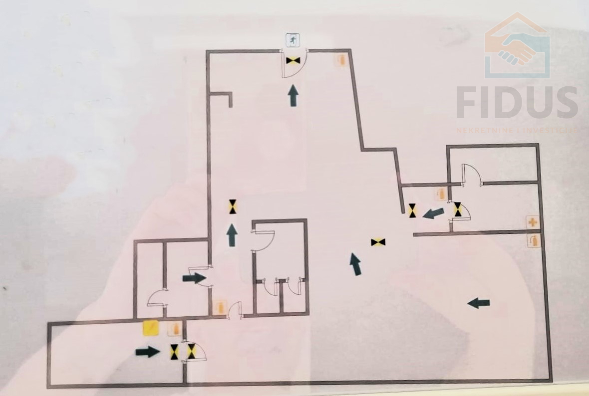 Poslovni prostor - Slavonski Brod (korzo)