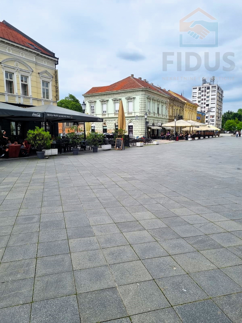 Poslovni prostor - Slavonski Brod (korzo)