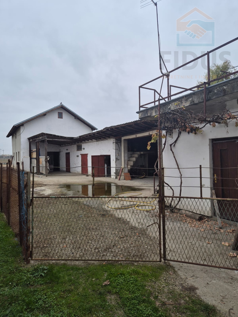 Stambeno-poslovna kuća - Bizovac
