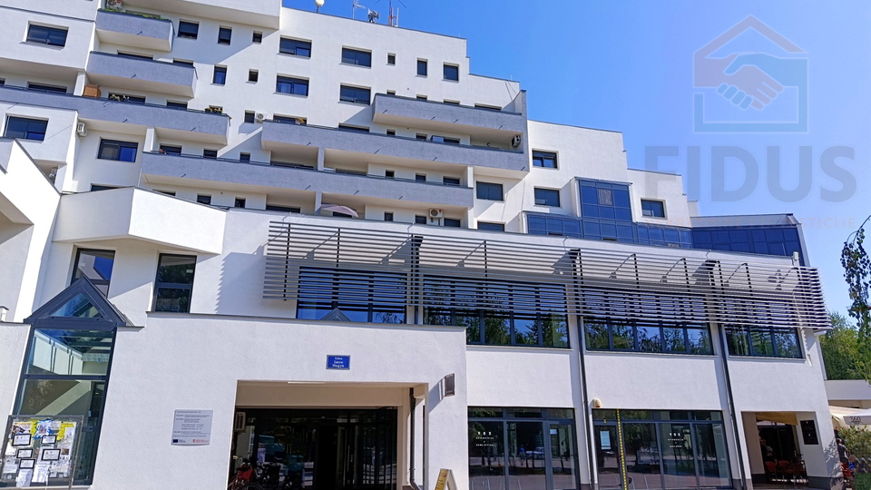 Commercial Property&comma; 186 m2&comma; For Sale&comma; Beli Manastir