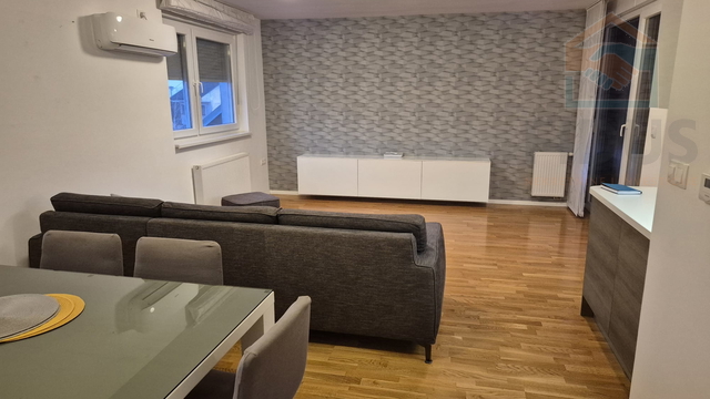 Apartment, 77 m2, For Sale, Osijek - Gornji grad
