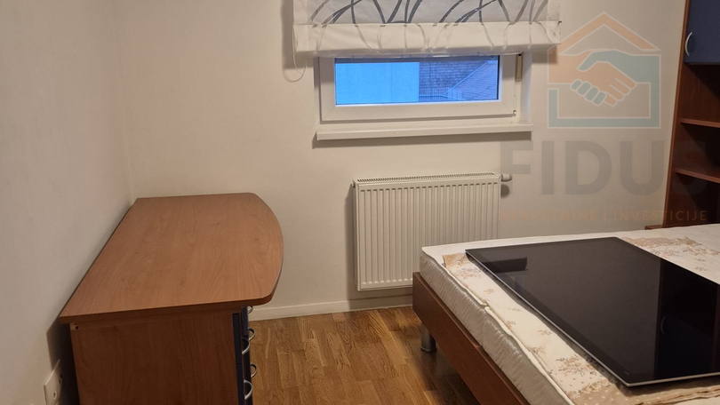 Appartamento, 77 m2, Vendita, Osijek - Gornji grad