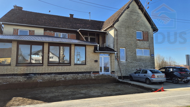 Poslovni prostor - LIvana - 900,00 EUR-a/m2