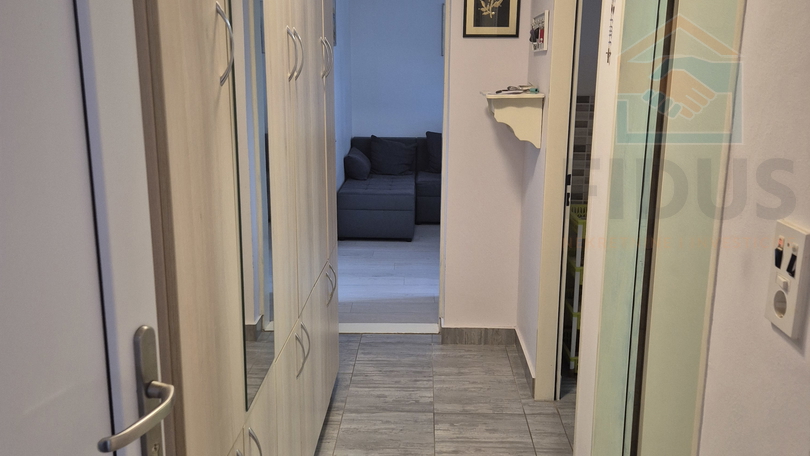 Appartamento, 40 m2, Vendita, Osijek - Industrijska četvrt
