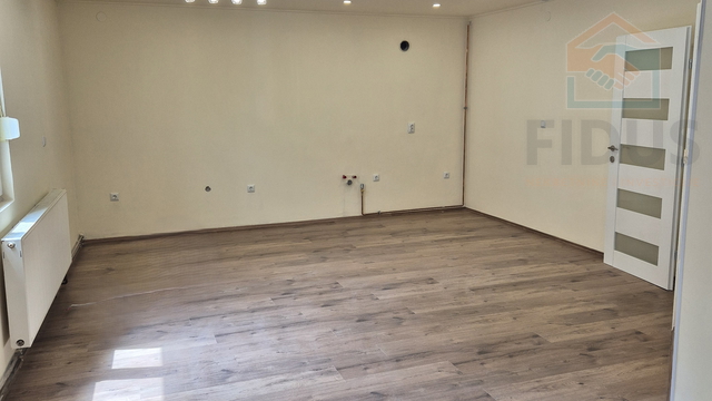 Appartamento, 56 m2, Vendita, Osijek - Gornji grad
