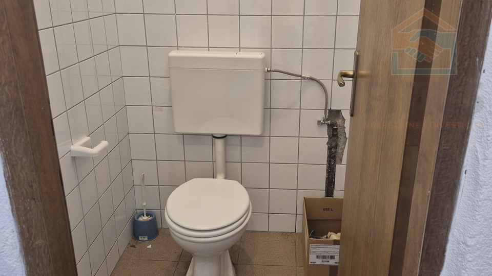 Poslovni prostor - Strossmayerova ulica/Osijek