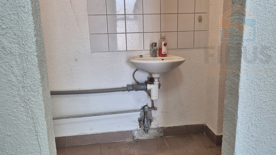 Poslovni prostor - Strossmayerova ulica/Osijek