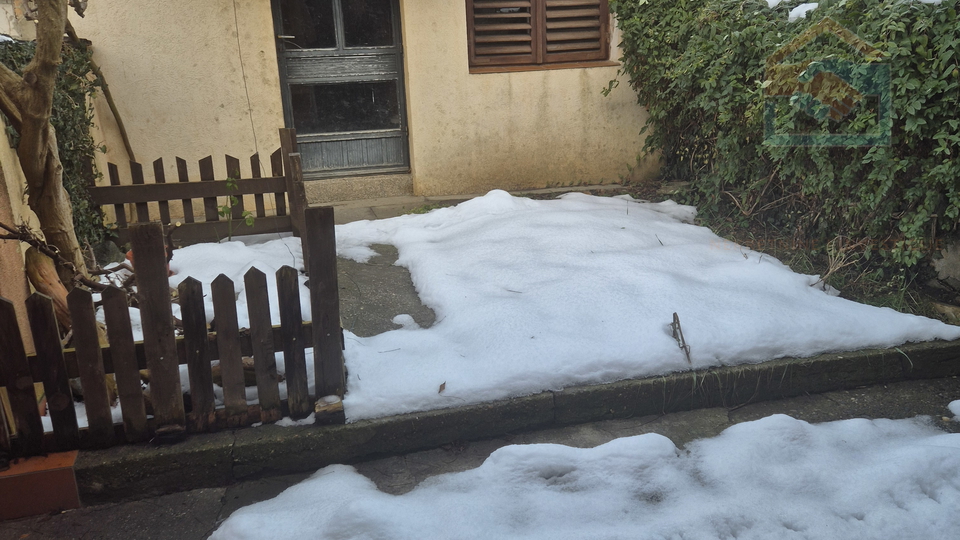 Najam ku&cacute;e s dvori&scaron;tem - Osijek