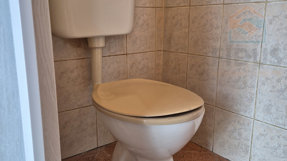 Gesch&auml;ftsraum&comma; 34 m2&comma; Vermietung&comma; Osijek - Industrijska &ccaron;etvrt